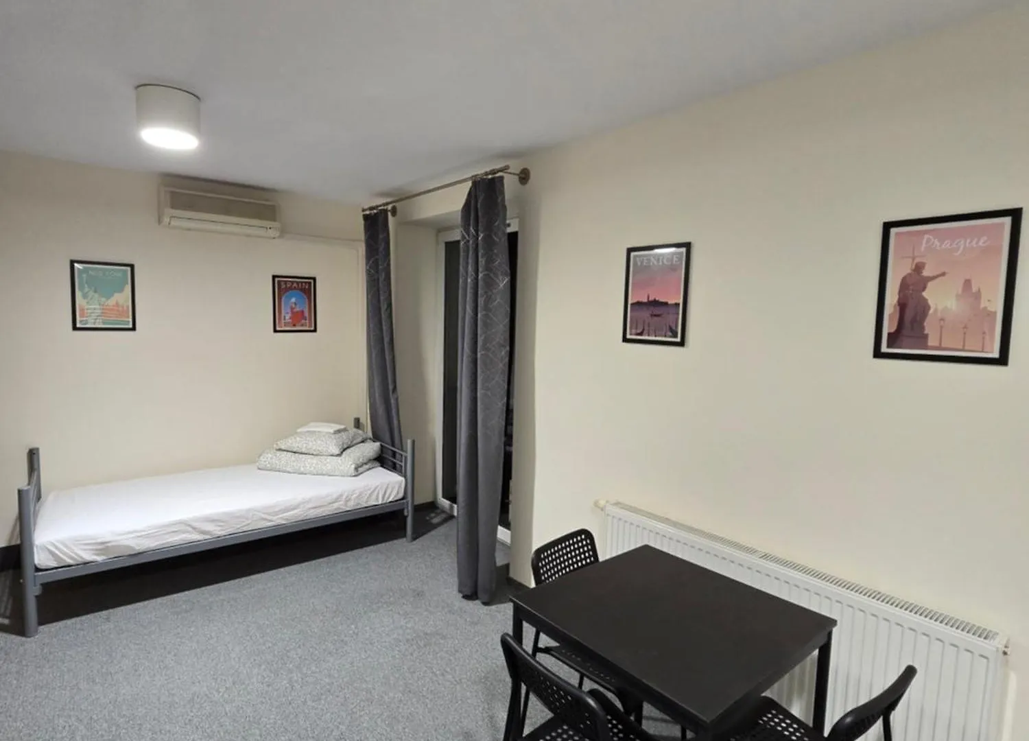 Rooms4Rest Skibicka - Private Rooms For Tourists - Atr Consulting Sp, Z O,O, Warszawa