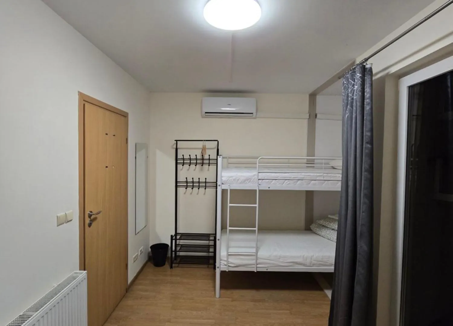 Rooms4Rest Skibicka - Private Rooms For Tourists - Atr Consulting Sp, Z O,O, Warszawa 0*,