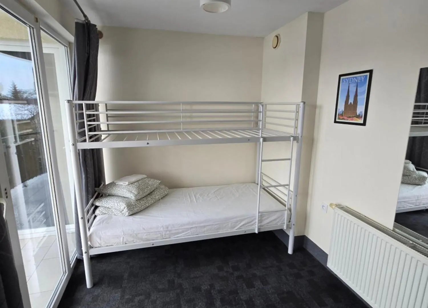 Hostel Rooms4Rest Skibicka - Private Rooms For Tourists - Atr Consulting Sp, Z O,O, Warszawa Polska