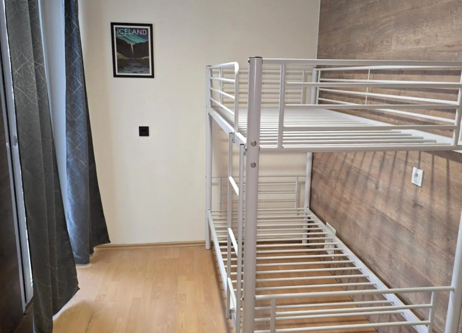 Rooms4Rest Skibicka - Private Rooms For Tourists - Atr Consulting Sp, Z O,O, Warszawa Hostel