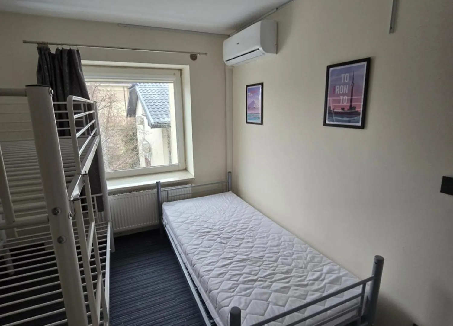 Rooms4Rest Skibicka - Private Rooms For Tourists - Atr Consulting Sp, Z O,O, Warsaw 0*,  Poland