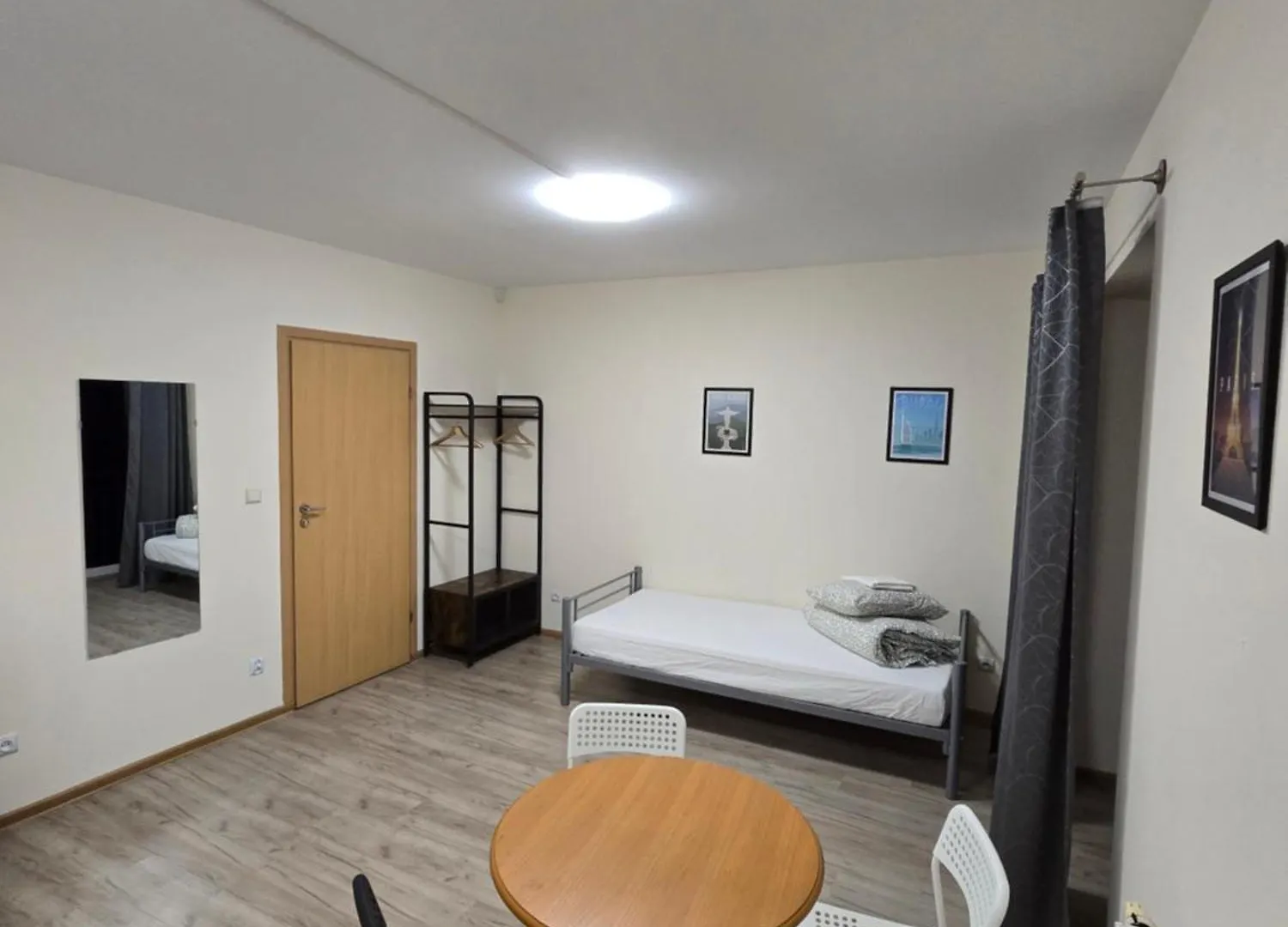 Rooms4Rest Skibicka - Private Rooms For Tourists - Atr Consulting Sp, Z O,O, Warsaw Poland